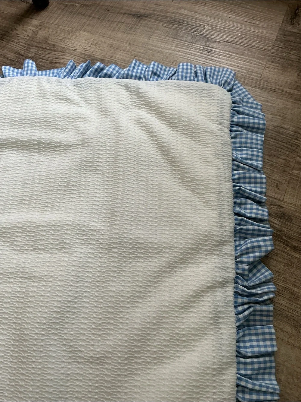 Blue Gingham Bunny Appliqué Baby Quilt adorable handmade 22x24